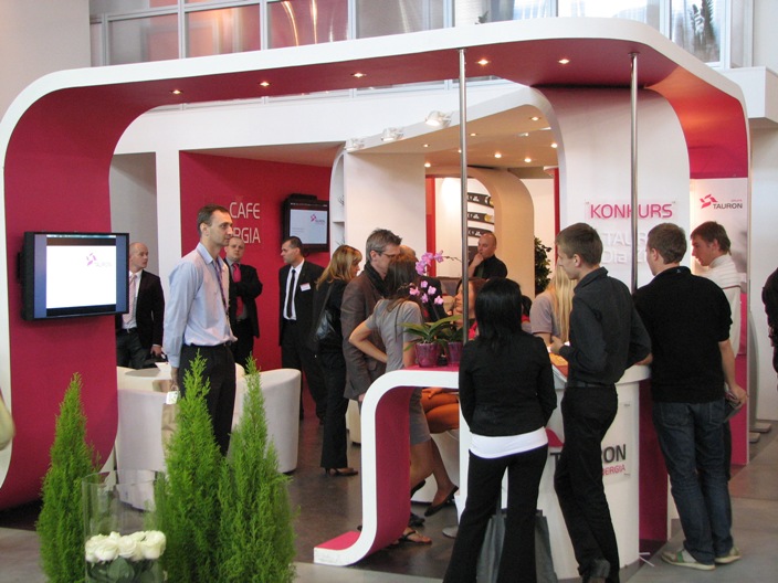 Grupa TAURON – Partner Generalny targów – zorganizował wśród zwiedzających konkurs promujący stosowanie efektywnych źródeł światła. Grupa TAURON – Partner Generalny targów – zorganizował wśród zwiedzających konkurs promujące stosowanie efektywnych źródeł światła.