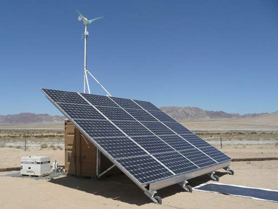 W skład hybrydowych zestawów dostarczonych dla wojsk stacjonujących w Afganistanie wchodzi generator 18 kW,  ogniwa litowo-jonowe o mocy 40kWh i trwałości 4000 cykli ładowania-rozładowania oraz panele słoneczne o mocy 10 kW. W skład hybrydowych zestawów dostarczonych dla wojsk stacjonujących w Afganistanie wchodzi generator 18 kW,  ogniwa litowo-jonowe o mocy 40kWh i trwałości 4000 cykli ładowania-rozładowania i panele słonecznych o mocy 10 kW.