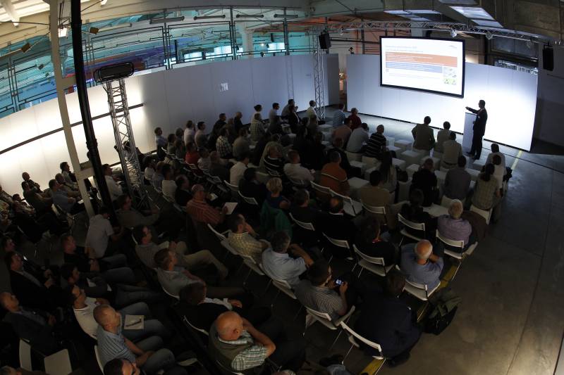 Spotkanie Building KnowLEDge w Warszawie Spotkanie Building KnowLEDge w Warszawie