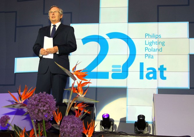 Prezes Edmund Lewiński w czasie 20-lecia Philips Lighting Poland w Pile