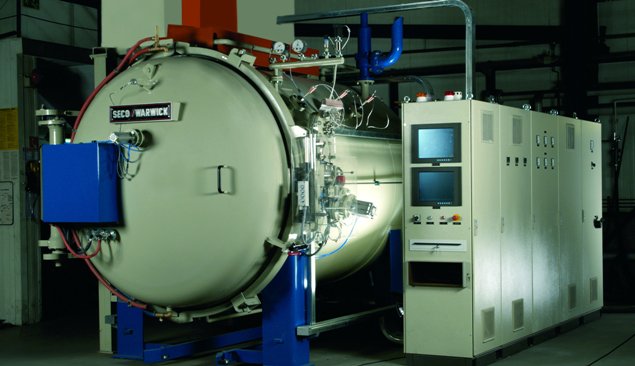 Piec próżniowy Seco/Warwick