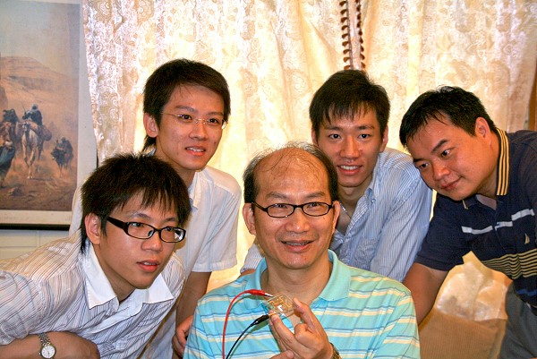 Lampy OLED o niskiej temperaturze barwowej