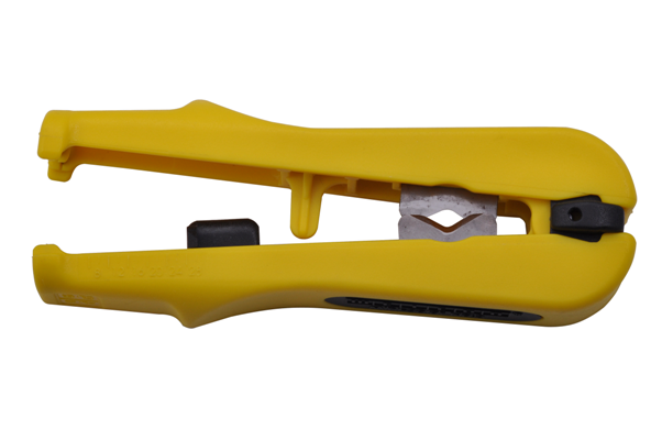 Blokowane rękojeści, ułatwiające przenoszenie narzędzia. - Blokowane rękojeści, ułatwiające przenoszenie narzędzia.