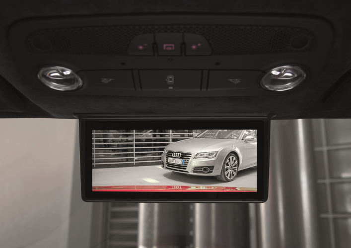 Cyfrowe lusterko wsteczne w Audi R8 e-tron Cyfrowe lusterko wsteczne w Audi R8 e-tron