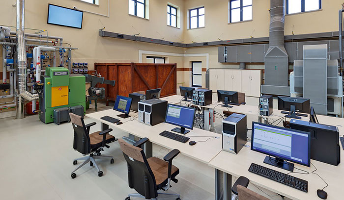 Centrum Energetyki Odnawialnej w Sulechowie Centrum Energetyki Odnawialnej w Sulechowie - inwestycja w polską innowacyjność