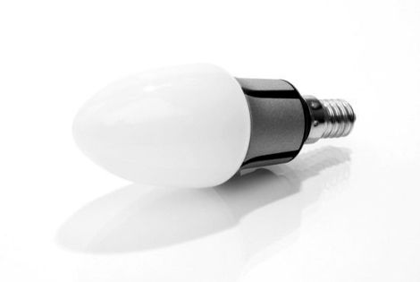 Przyciemniane lampy świecowe LED 3,5 W Przyciemniane lampy świecowe LED 3,5 W