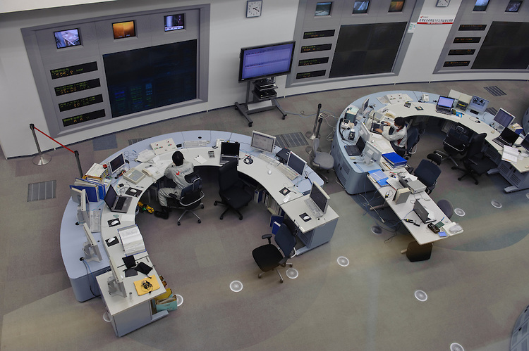 Rys. 4. Sala dyspozycji mocy w elektrowni węglowej J-Power Isogo w Jokohamie (Japonia) Rys. 4. Sala dyspozycji mocy w elektrowni węglowej J-Power Isogo w Jokohamie (Japonia)