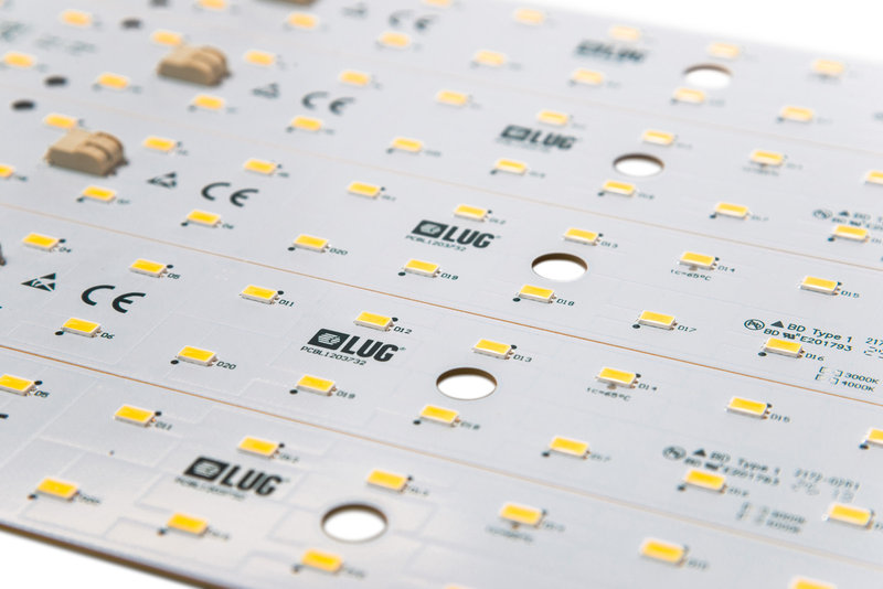 Pierwszy historyczny obwód drukowany (PCB) wyprodukowany przez LUG Light Factory Sp. z o.o. Pierwszy historyczny obwód drukowany (PCB) wyprodukowany przez LUG Light Factory Sp. z o.o.