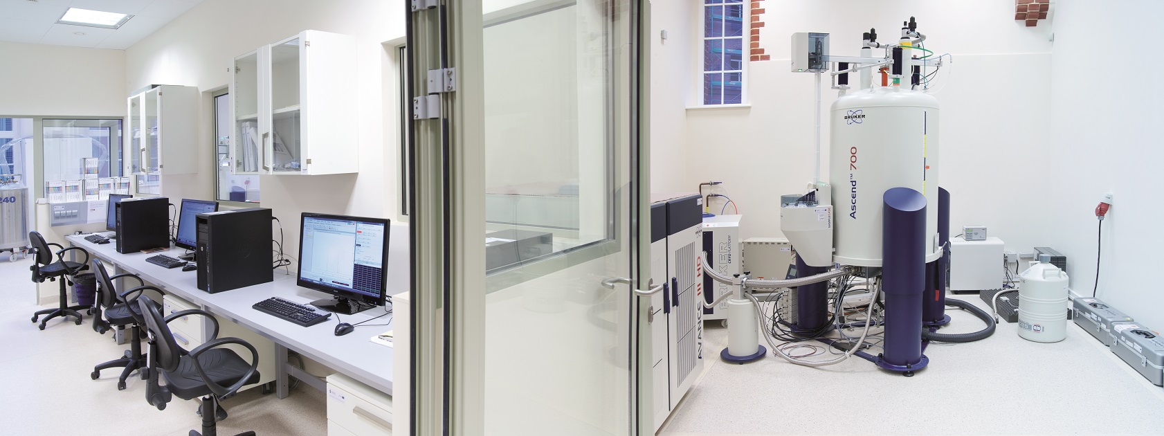 EIT+Wroclaw_laboratorium magnetycznego rezonansu jądrowego EIT+Wroclaw_laboratorium magnetycznego rezonansu jądrowego