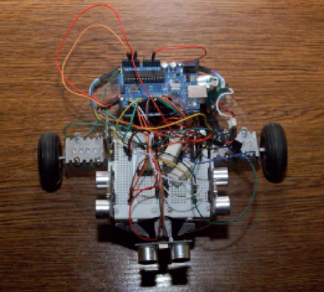 Rys. 4. Prototyp mobilnej platformy wykorzystywanej do badań algorytmów poszukiwania drogi