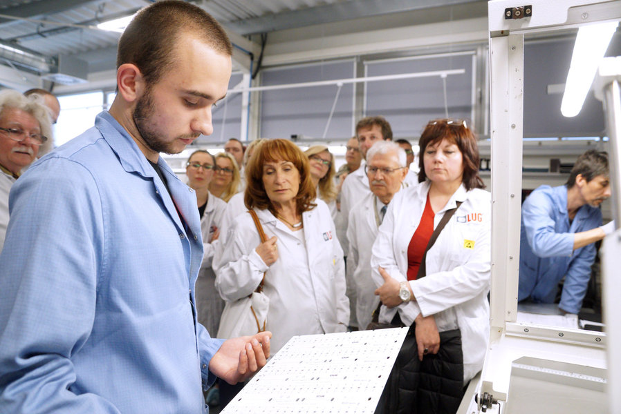 Architekci przyjrzeć się produkcji nowoczesnych modułów LED do produktów marek LUG, FLASH DQ i LUGBOX