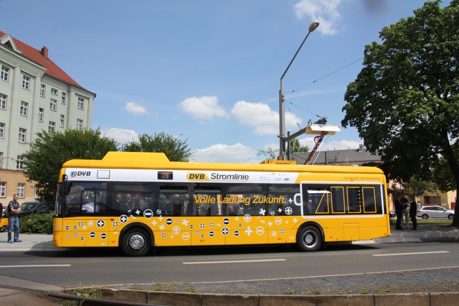 Solaris Urbino 12 electric ładowany za pomocą pantografu rozpoczął swój pierwszy regularny kurs pasażerski Solaris Urbino 12 electric ładowany za pomocą pantografu rozpoczął swój pierwszy regularny kurs pasażerski
