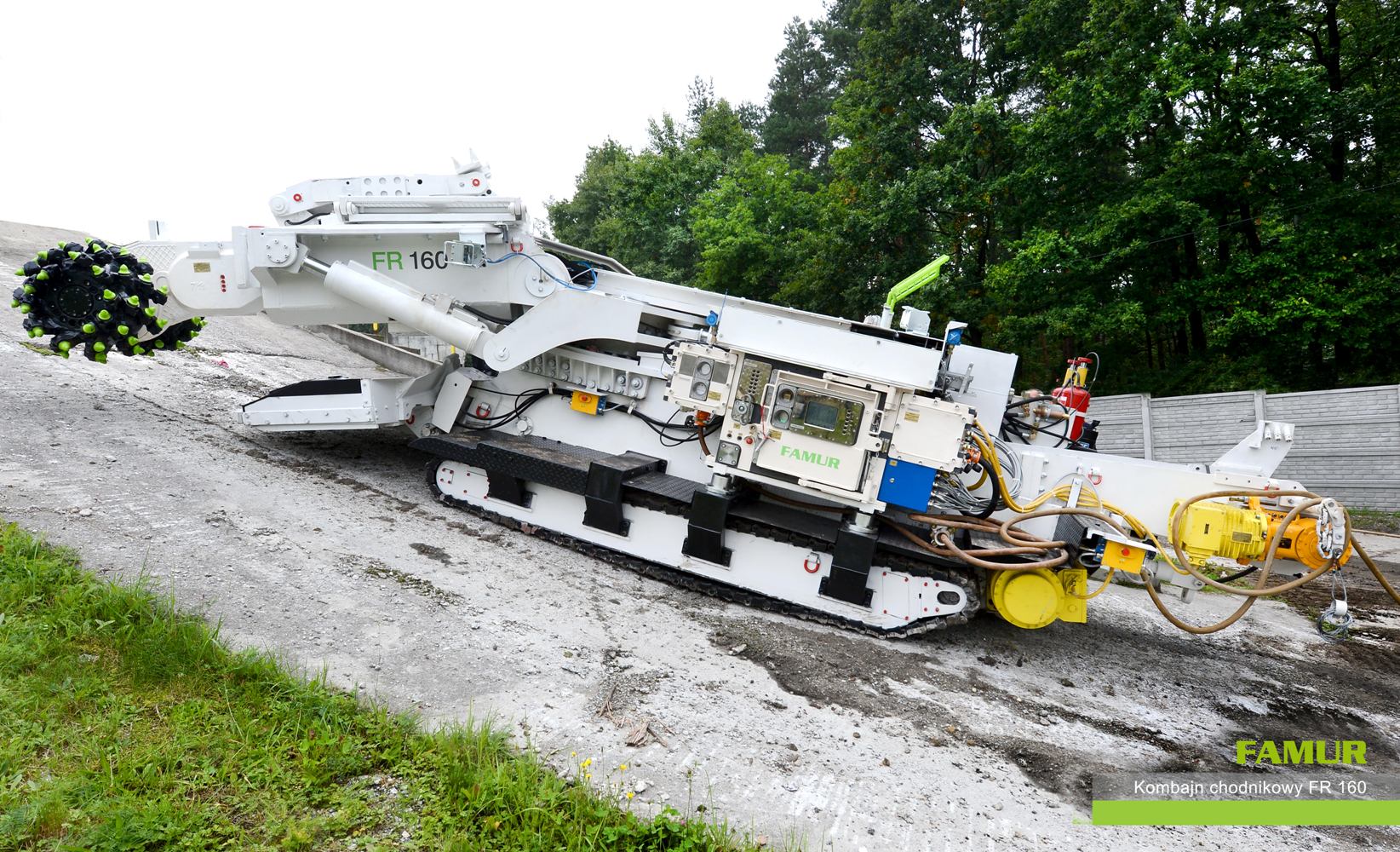 Kombajn FR 160 podczas testów w FAMUR S.A. Kombajn FR 160 podczas testów w FAMUR S.A.