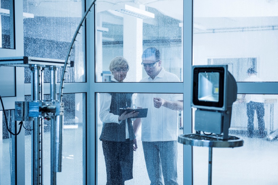 KANLUX poddaje swoje produkty szczegółowej kontroli technicznej i badaniom we własnym laboratorium