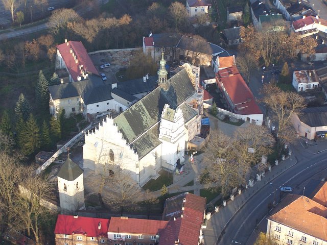 Kościół parafialny pw. Wniebowzięcia Najświętszej Maryi Panny w Kraśniku