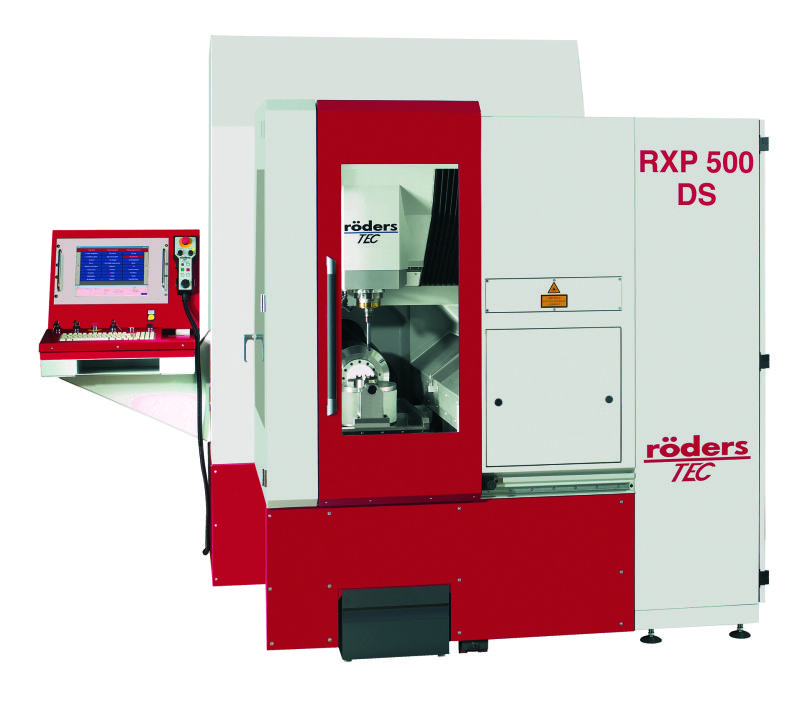 Fot. 2. Ponad 2000 maszyn HSC stosuje się w ponad 50 krajach na świecie (źródło zdjęcia: Röders TEC GmbH) Fot. 2. Ponad 2000 maszyn HSC stosuje się w ponad 50 krajach na świecie (źródło zdjęcia: Röders TEC GmbH)