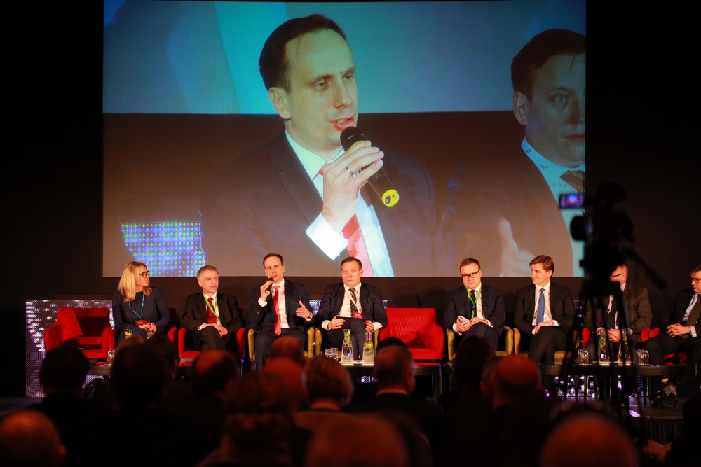 Relacja z Ogólnopolskiego Kongresu Energetyczno-Ciepłowniczego POWERPOL 2016 Relacja z Ogólnopolskiego Kongresu Energetyczno-Ciepłowniczego POWERPOL 2016