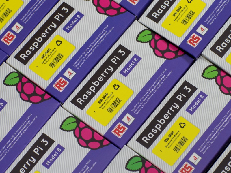 Niedrogi mini komputer o jeszcze większej wydajności, łączności bezprzewodowej oraz obsługujący platformy 64-bitowe.