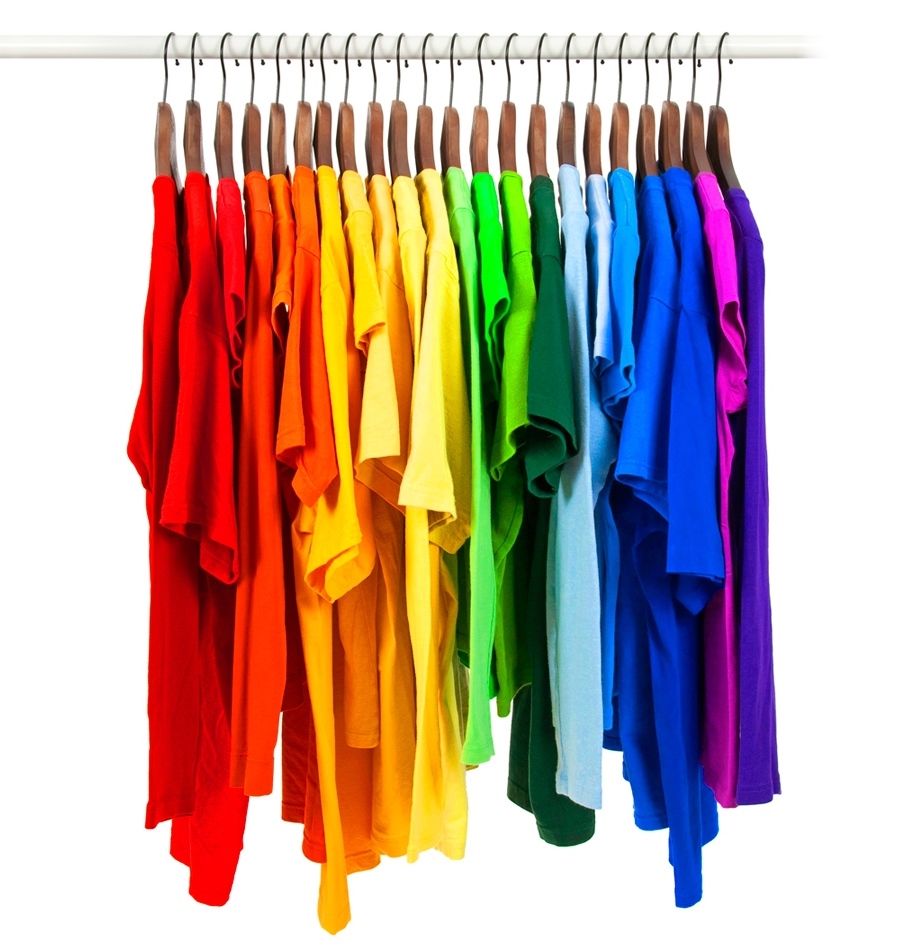 Ilustracja 1: Wizualizacja rozwiązań z CRI 80 – wyraźna różnica w nasyceniu barw.