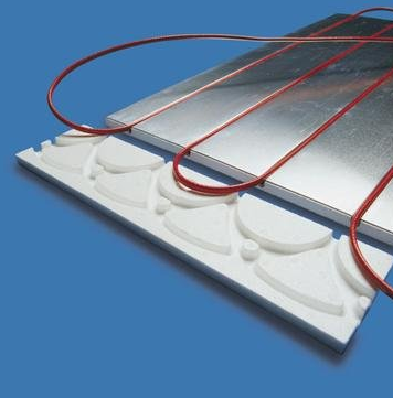 Samoregulujący przewód grzejny dostosowuje swoja moc grzewczą na długości całego przewodu.