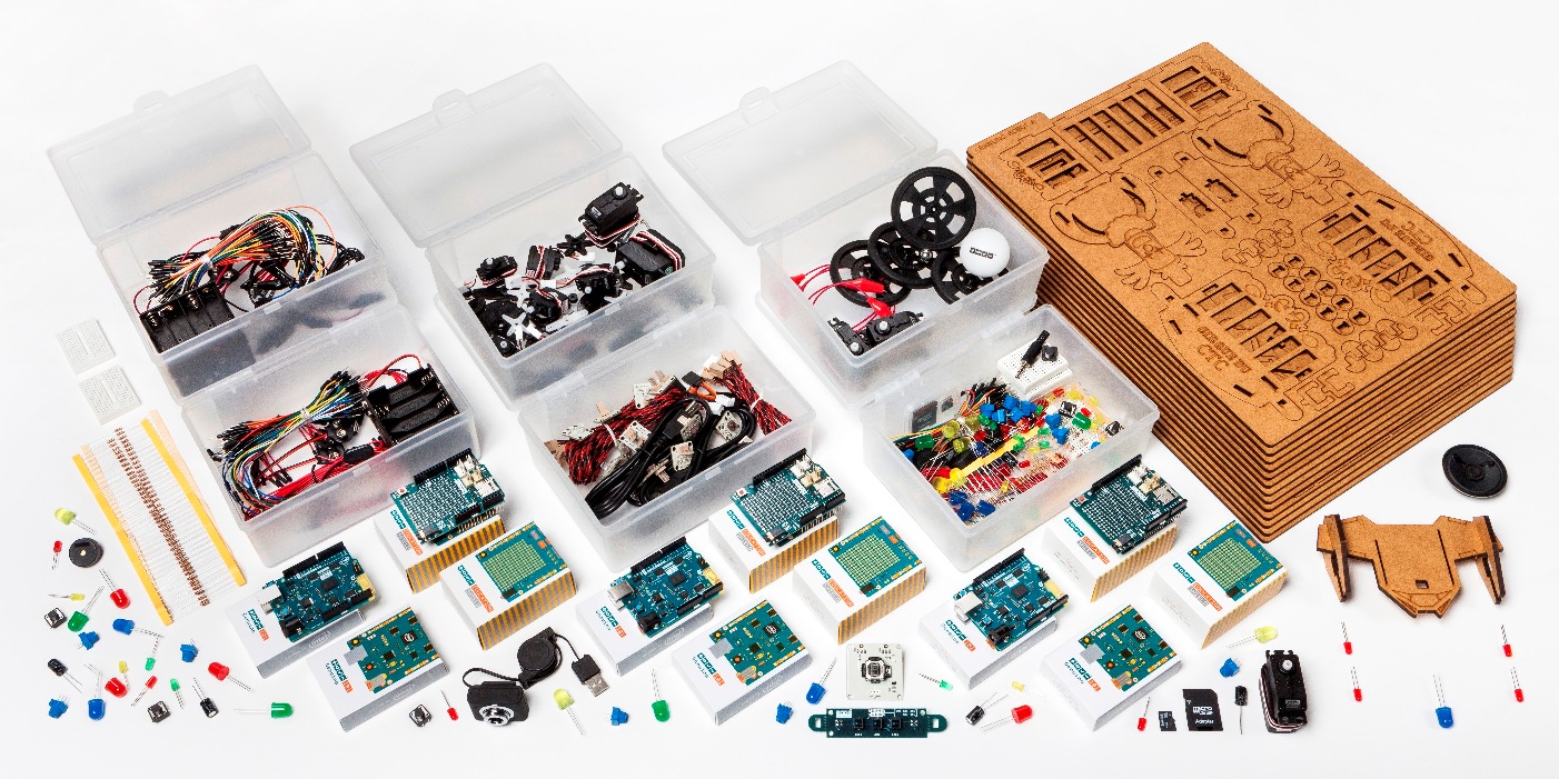 Nowy zestaw edukacyjny Arduino CTC 101 Nowy zestaw edukacyjny Arduino CTC 101