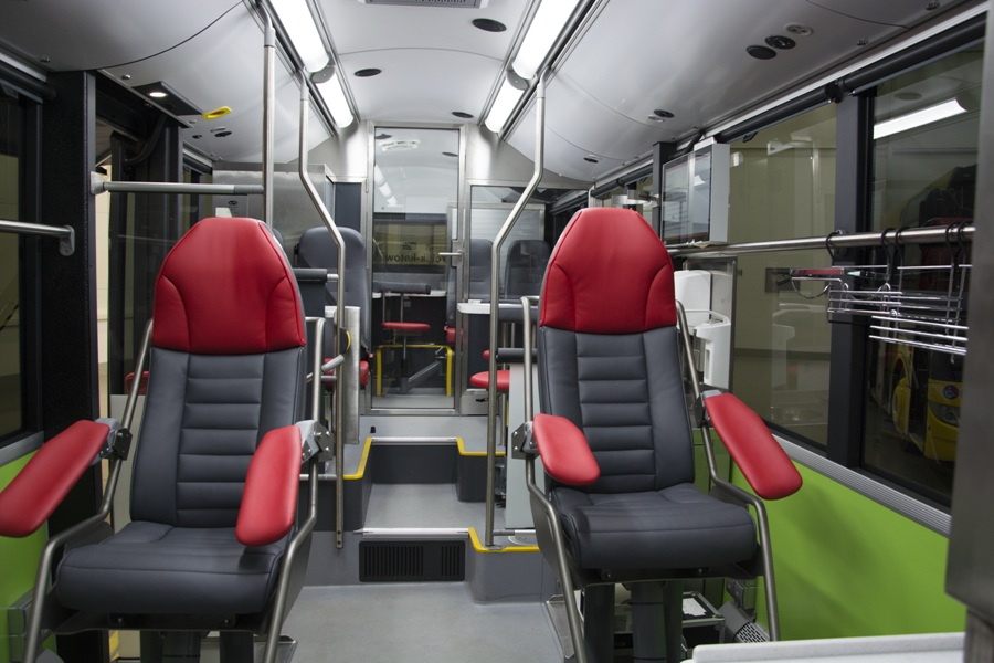 Elektryczny ambulans do pobierania krwi  Elektryczny ambulans do pobierania krwi