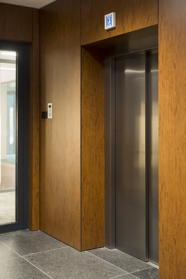 Oświetlenie TM TECHNOLOGIE w Equal Business Park Kraków Oświetlenie TM TECHNOLOGIE w Equal Business Park Kraków