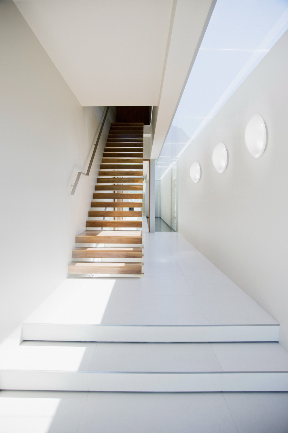 Oprawa oświetleniowa LED Surface Circular sterowana czujnikami Oprawa oświetleniowa LED Surface Circular sterowana czujnikami