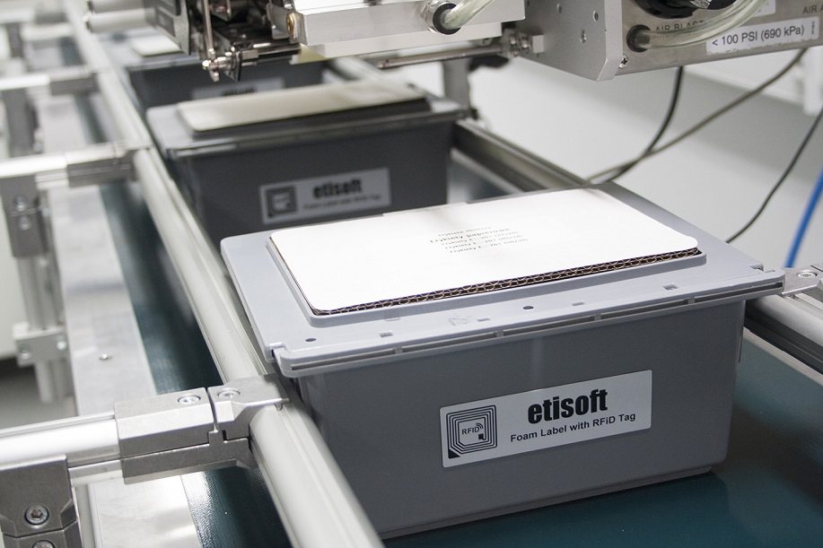 Etykieta RFID na produkcie