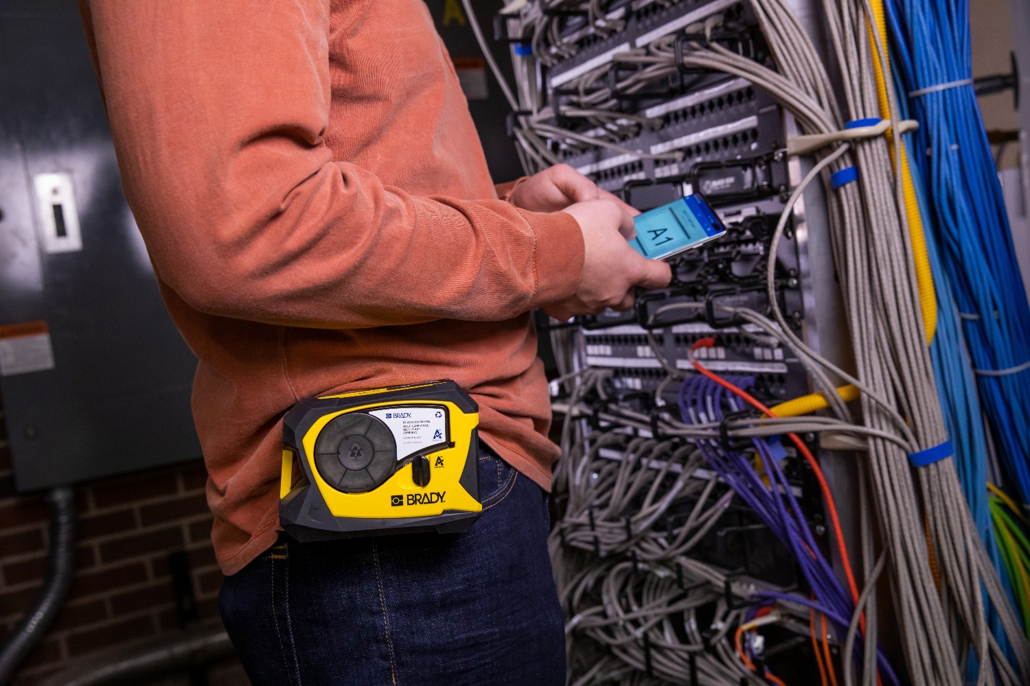 Mobilna drukarka etykiet M211