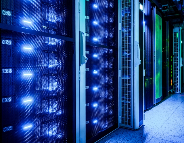 100 gigabitów z Hamburga do Świerka