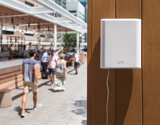 Zewnętrzne wzmacniacze WiFi odporne na warunki atmosferyczne