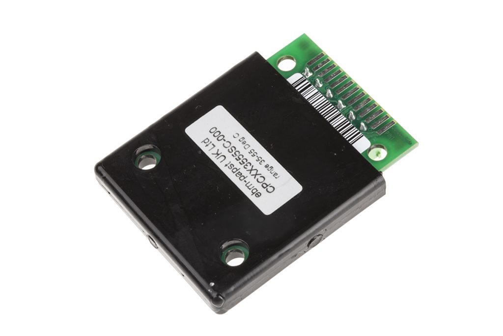 Najnowsze sterowniki  wentylatorów ebm-papst to niedrogie urządzenia wielkości karty kredytowej