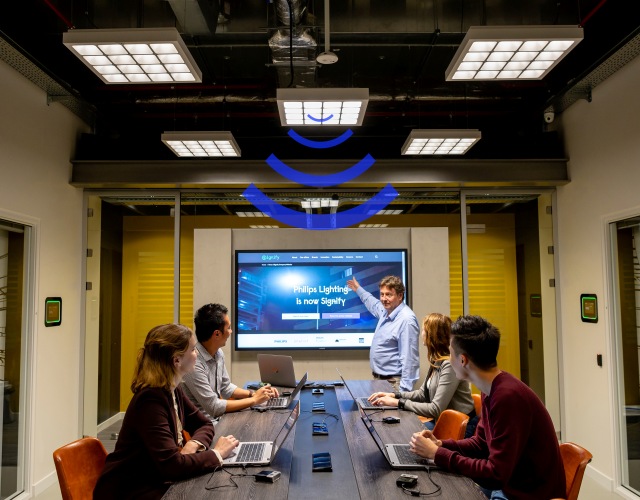 “To jest światło, ale nie takie, jakie znamy” - Signify informuje o swoich pilotażowych projektach LiFi