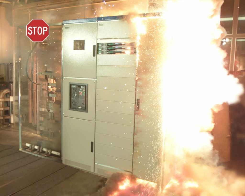 Nadmierne temperatury w głównej jednostce niskiego napięcia stwarzają ryzyko, które musi zostać zminimalizowane