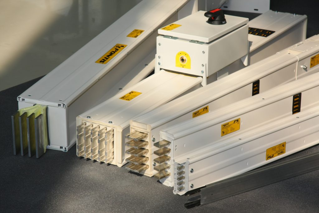 Nagrodę targową za produkt roku na Targach Energetycznych ENERGETICS otrzymała firma ELEKTROBUDOWA S.A. za rozdzielnicę WN-OPTIMA 145.