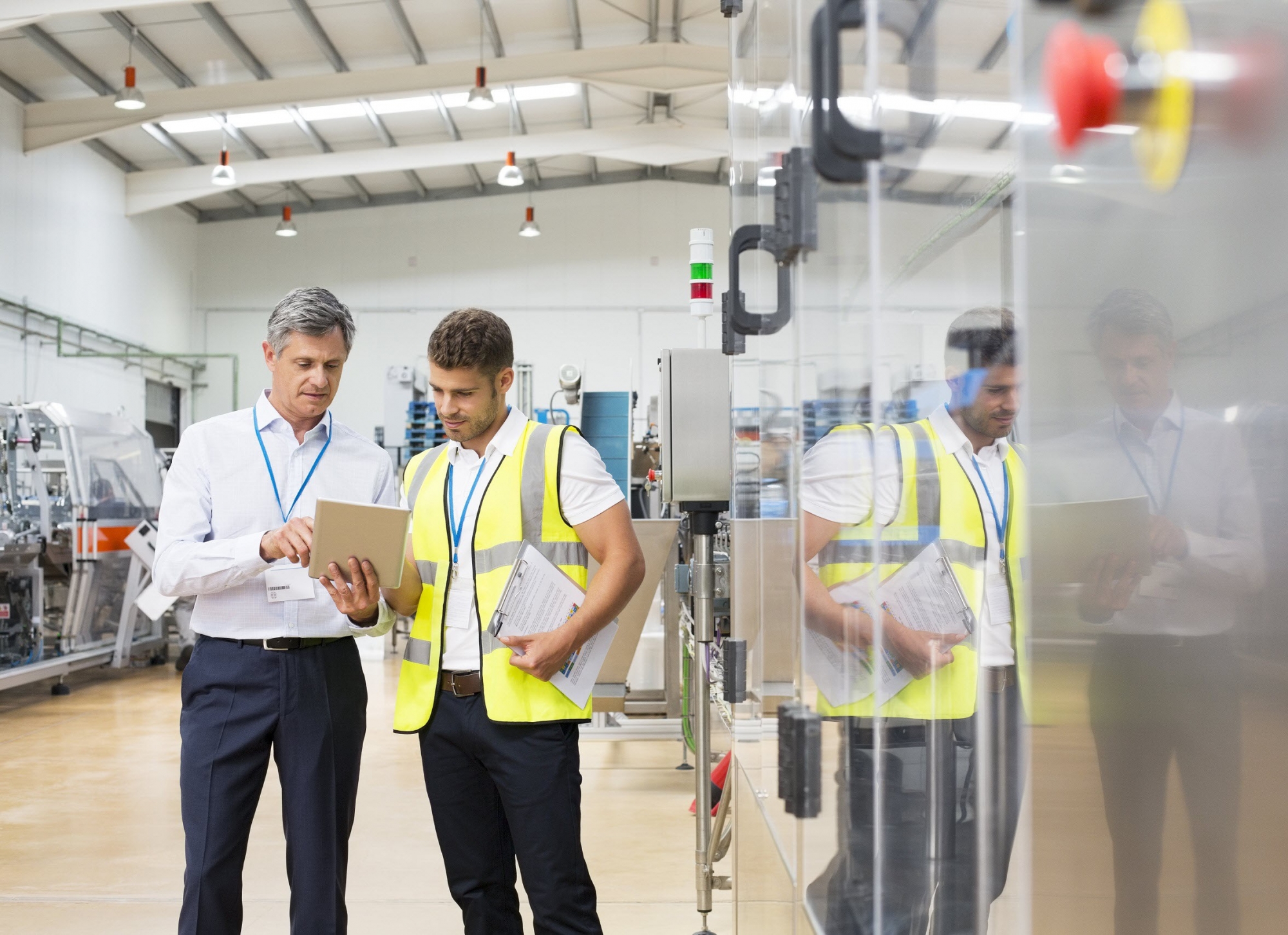 Dane o maszynie mogą być wykorzystane do monitorowania stanu maszyny i planowania serwisowania, aby uniknąć nieplanowanych przestojów