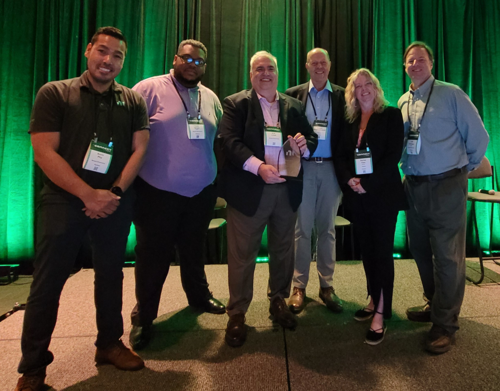 Farnell wyróżniony nagrodą Selling Value Award 2023 na Forum Partnerów NI ConnectFarnell wyróżniony nagrodą Selling Value Award 2023 na Forum Partnerów NI Connect