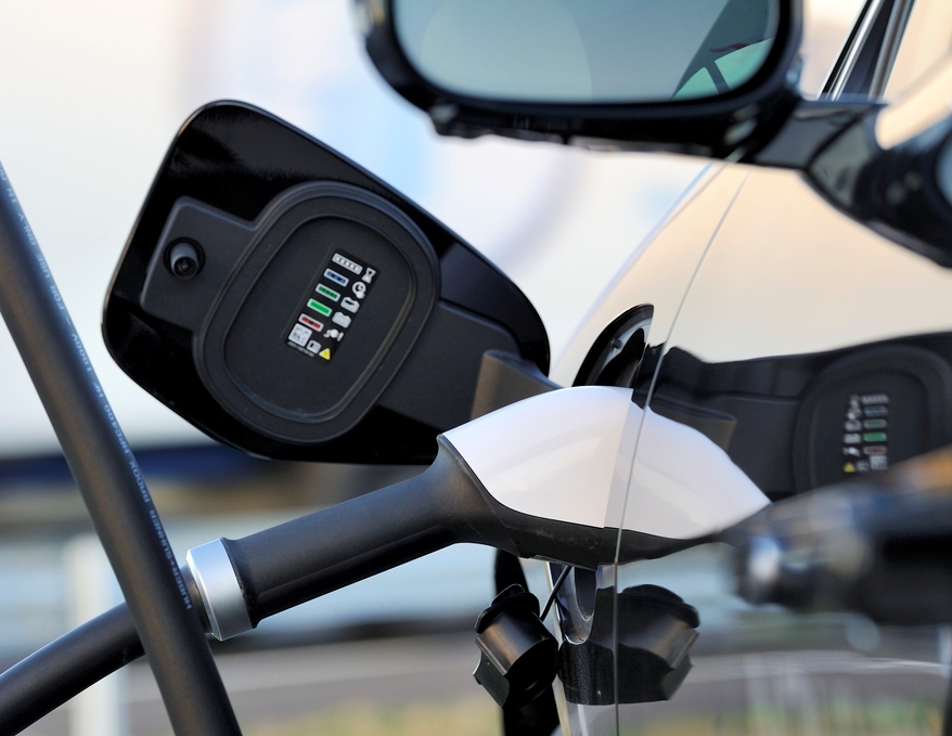 Unia Europejska zmusi nas do przyspieszenia inwestycji w stacje ładowania