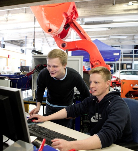 Fińscy naukowcy zredukowali energię zużywaną przez ciężkie maszyny o połowę.