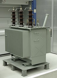 Transformator rozdzielczy wyprodukowany w fabryce ABB w Łodzi