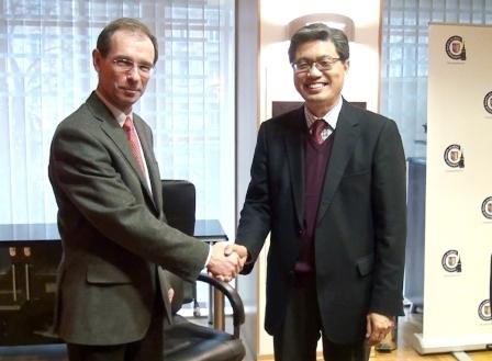 Prezydent Gliwic Zygmunt Frankiewicz i Prof. Deog-Seong Oh, Sekretarz Generalny WTA