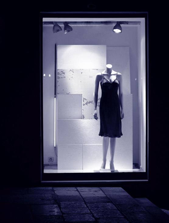 Oświetlenie wystawy sklepowej