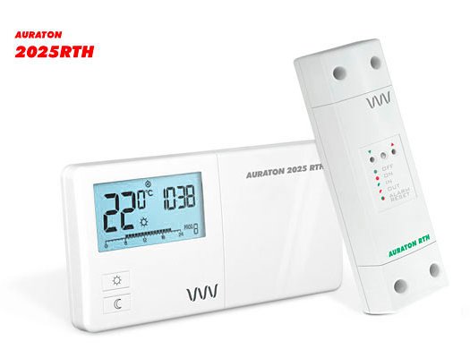 Bezprzewodowy regulator temperatury do sterowania urządzeniami grzewczymi z podświetlanym ekranem i czujnikiem światła