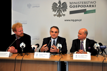 Konferencja prasowa Waldemara Pawlaka z prof. Jeremy’m Rifkin’em i dr Tomášem Sedláčkiem