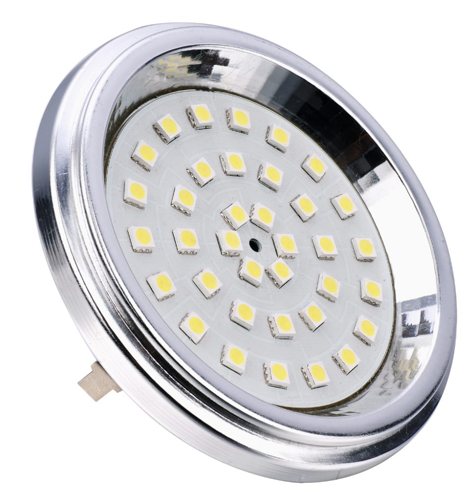 Lampa LED produkcji chińskiej