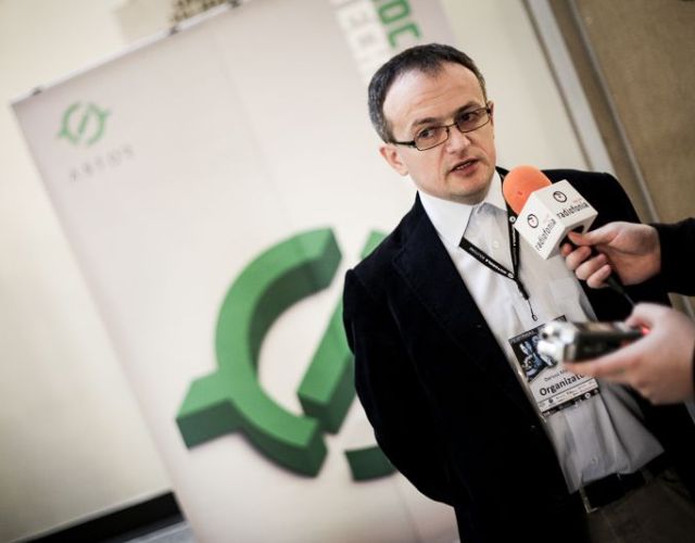 dr inż. Dariusz Marchewka z Katedry Automatyki i Inżynierii Biomedycznej AGH - organizator Festiwalu Robotyki ROBOCOMP