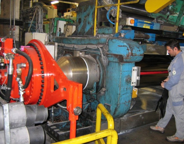 Nowe rozwiązania Bosch Rexroth w walcowniach Grupy Hutchinson  zapewniają  zwiększone bezpieczeństwo operatorów