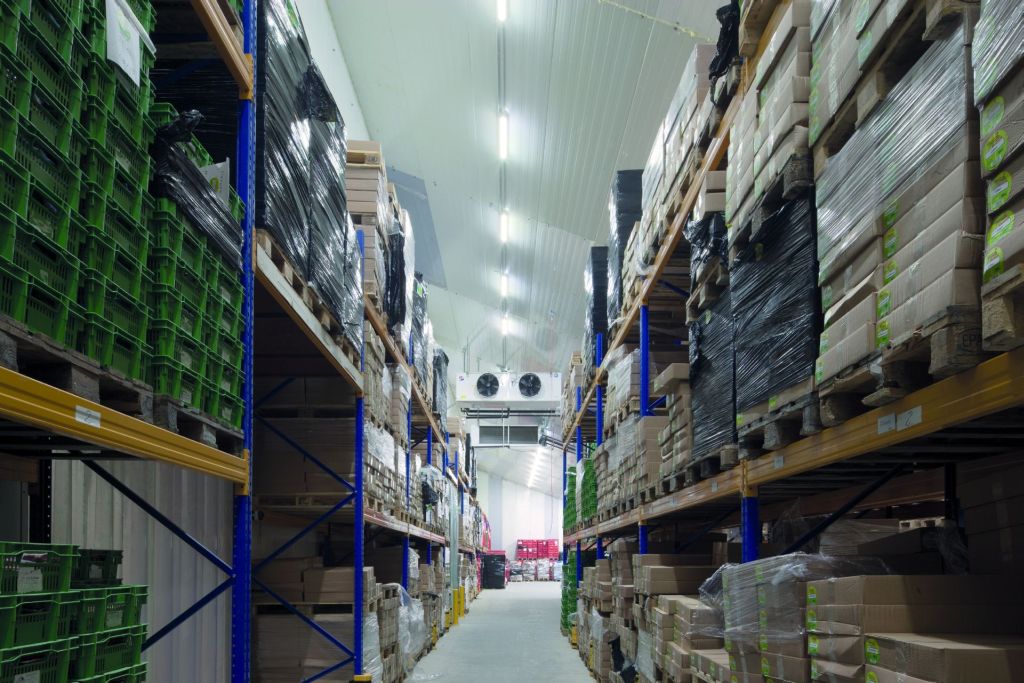 Oświetlenie magazynów