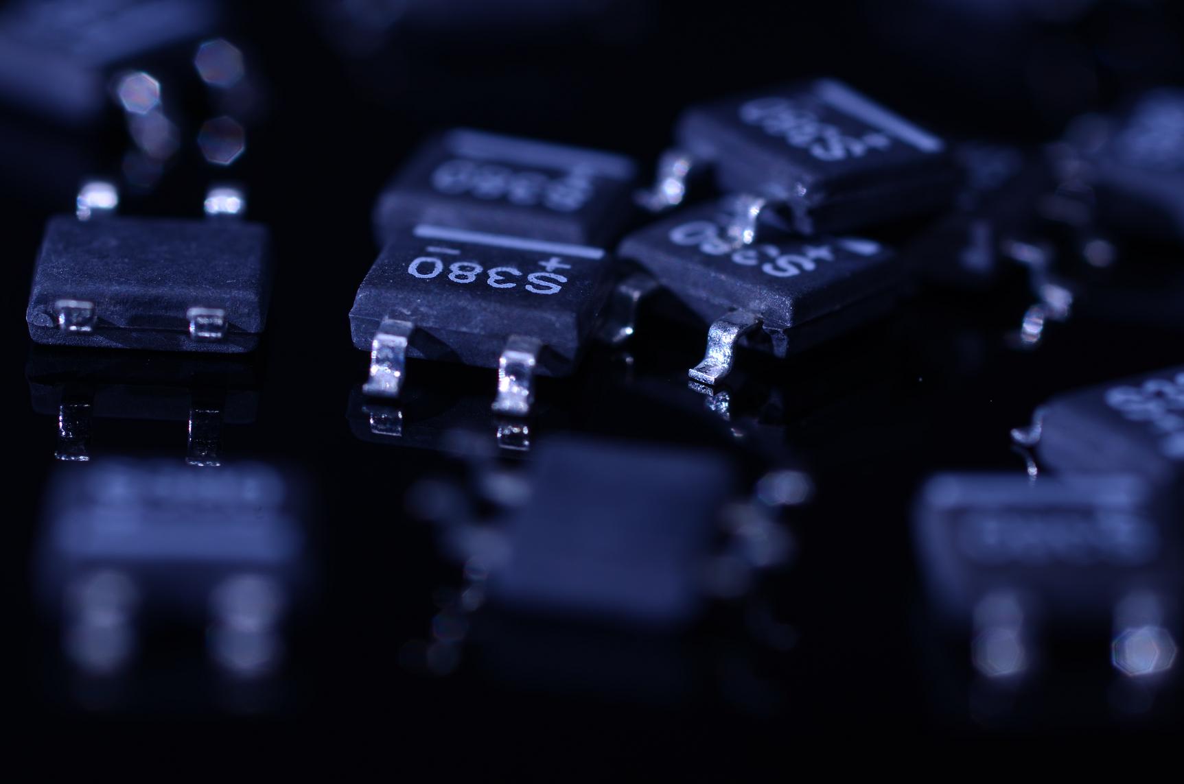 Nowoczesne półprzewodnikowe elementy dyskretne firmy Diotec